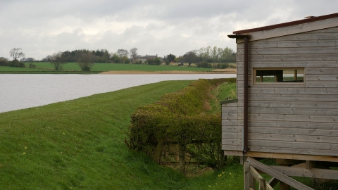 Whittle Dene Hide - Duncan Hutt