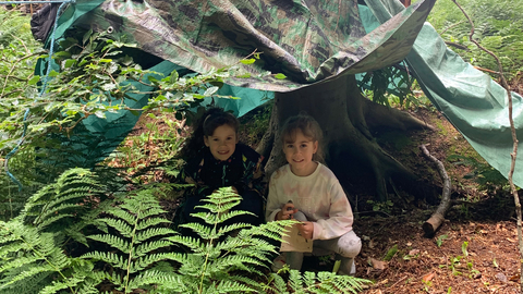 Northumberlandia den building - Liz Heard