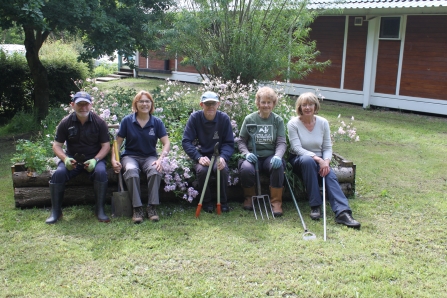 Gardening Group Volunteers - Fiona Dryden