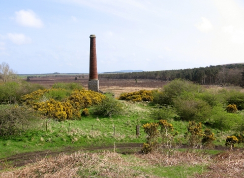 Ford Moss, Chimney - Duncan Hutt