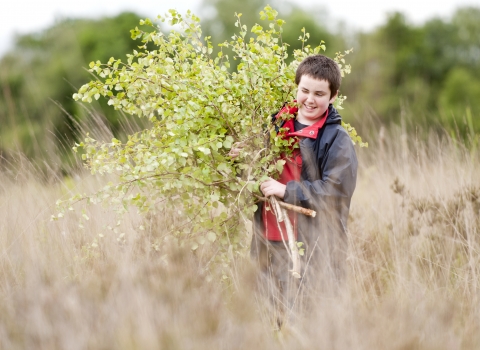 Young volunteer - Ross Hoddinott/2020VISION