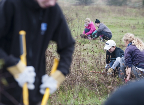 Young volunteers - Paul Harris/2020VISION